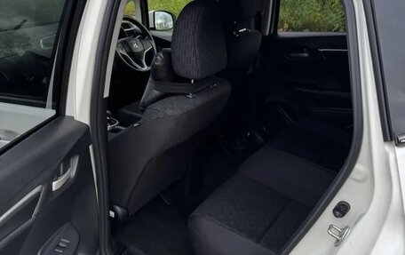 Honda Fit III, 2014 год, 970 000 рублей, 11 фотография