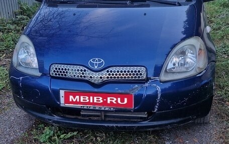 Toyota Yaris III, 2002 год, 325 000 рублей, 1 фотография
