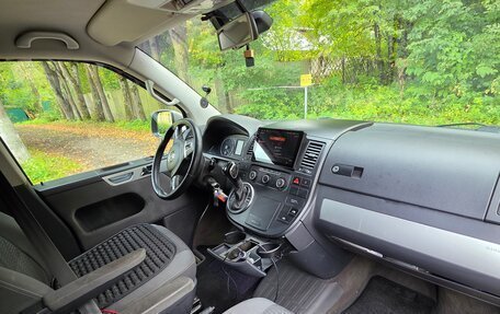 Volkswagen Multivan T5, 2011 год, 2 180 000 рублей, 1 фотография