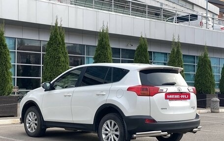 Toyota RAV4, 2014 год, 1 900 000 рублей, 4 фотография