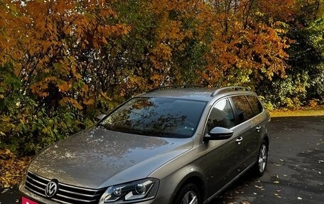 Volkswagen Passat B7, 2014 год, 1 350 000 рублей, 2 фотография