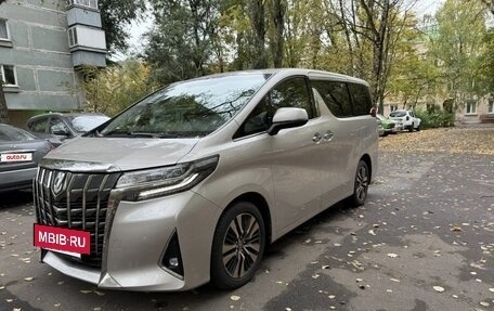 Toyota Alphard III, 2019 год, 4 850 000 рублей, 5 фотография