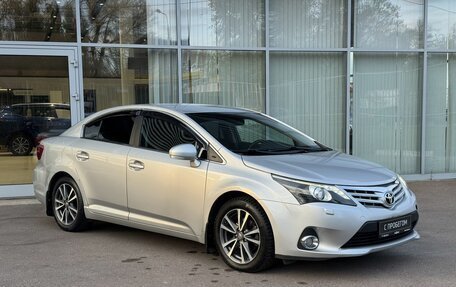 Toyota Avensis III рестайлинг, 2012 год, 1 299 000 рублей, 3 фотография