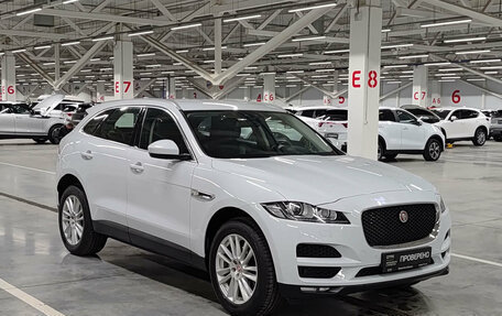 Jaguar F-Pace, 2017 год, 2 550 000 рублей, 3 фотография
