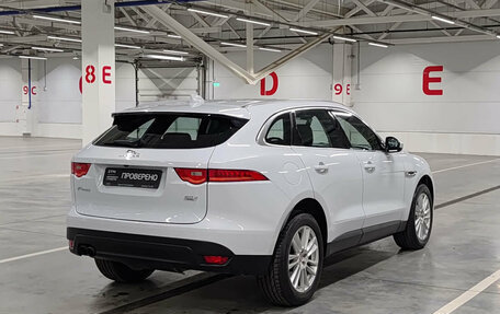 Jaguar F-Pace, 2017 год, 2 550 000 рублей, 6 фотография