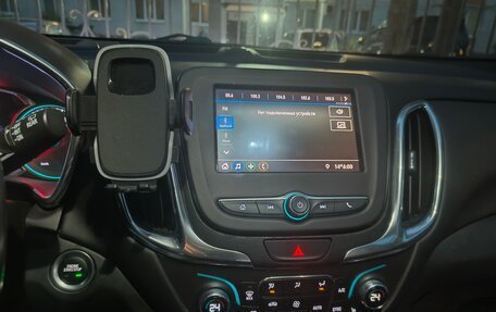 Chevrolet Equinox III, 2021 год, 2 000 000 рублей, 2 фотография