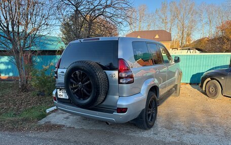 Toyota Land Cruiser Prado 120, 2006 год, 2 499 999 рублей, 8 фотография