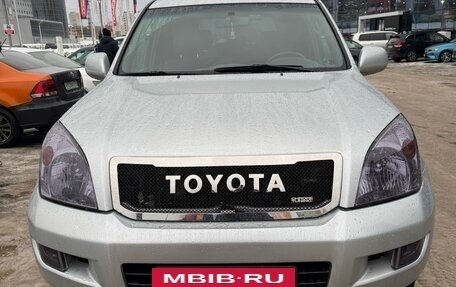 Toyota Land Cruiser Prado 120, 2006 год, 2 499 999 рублей, 6 фотография