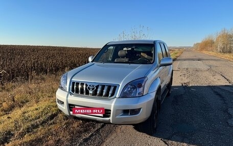 Toyota Land Cruiser Prado 120, 2006 год, 2 499 999 рублей, 10 фотография