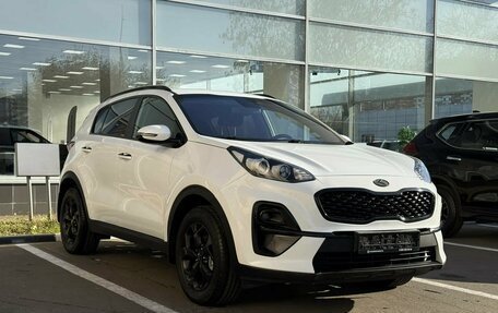 KIA Sportage IV рестайлинг, 2020 год, 2 050 000 рублей, 1 фотография