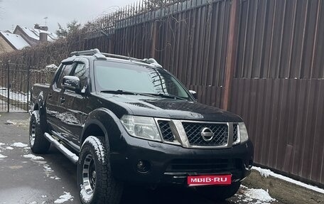Nissan Navara (Frontier), 2010 год, 1 000 000 рублей, 1 фотография