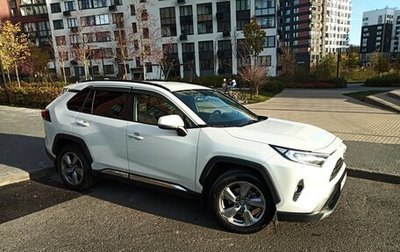 Toyota RAV4, 2019 год, 3 190 000 рублей, 1 фотография