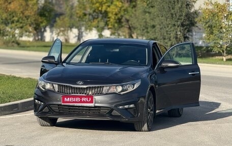 KIA Optima IV рестайлинг, 2018 год, 2 200 000 рублей, 3 фотография