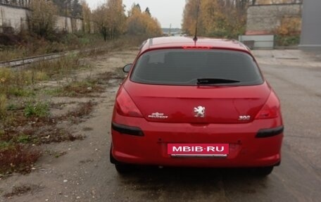 Peugeot 308 II, 2011 год, 390 000 рублей, 2 фотография