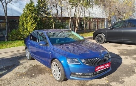 Skoda Octavia, 2018 год, 1 980 000 рублей, 2 фотография