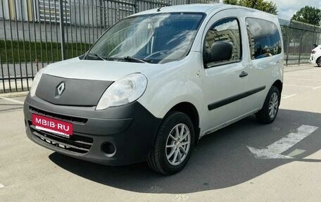 Renault Kangoo II рестайлинг, 2011 год, 470 000 рублей, 4 фотография