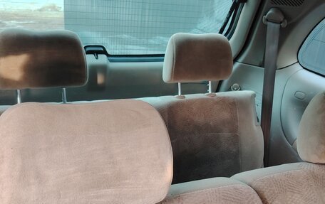 Nissan Liberty, 2002 год, 255 000 рублей, 5 фотография