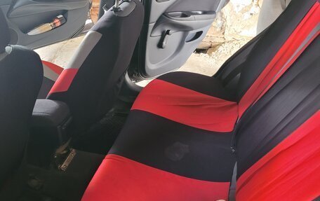 Nissan Almera, 2005 год, 300 000 рублей, 2 фотография