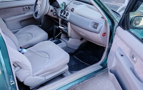 Nissan Micra II, 2000 год, 250 000 рублей, 3 фотография