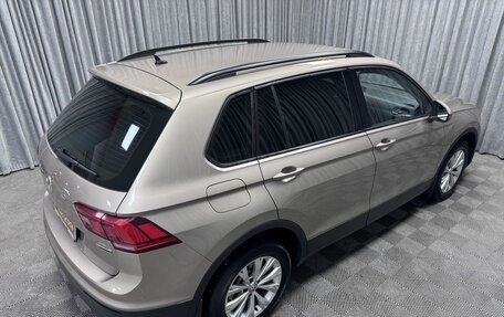 Volkswagen Tiguan II, 2020 год, 2 650 000 рублей, 17 фотография
