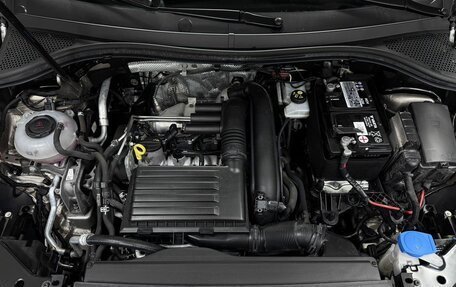 Volkswagen Tiguan II, 2020 год, 2 650 000 рублей, 18 фотография