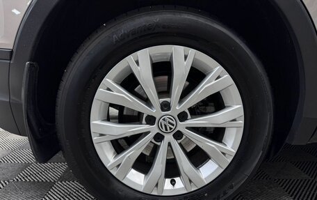 Volkswagen Tiguan II, 2020 год, 2 650 000 рублей, 19 фотография