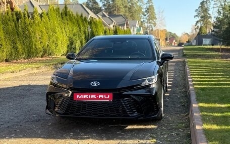 Toyota Camry, 2024 год, 3 600 000 рублей, 2 фотография
