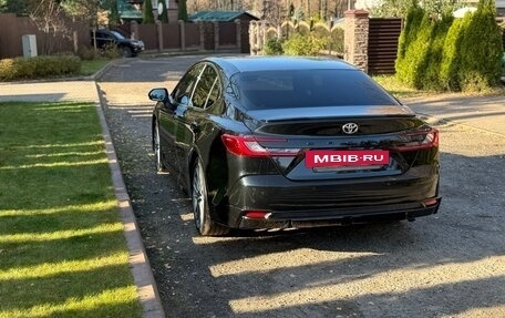 Toyota Camry, 2024 год, 3 600 000 рублей, 4 фотография
