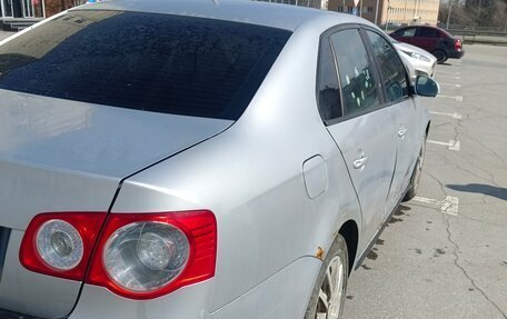 Volkswagen Jetta VII, 2008 год, 275 000 рублей, 4 фотография