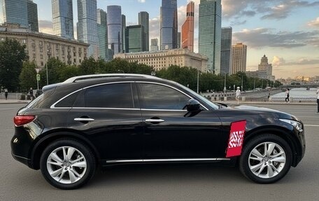 Infiniti FX II, 2013 год, 1 750 000 рублей, 2 фотография