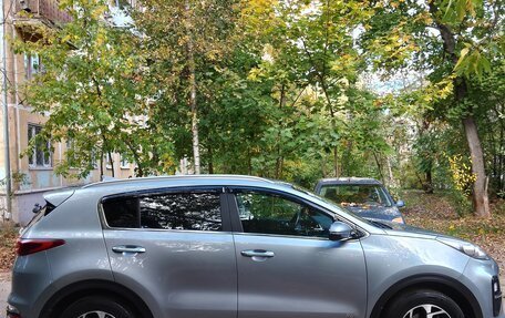 KIA Sportage IV рестайлинг, 2018 год, 1 880 000 рублей, 3 фотография