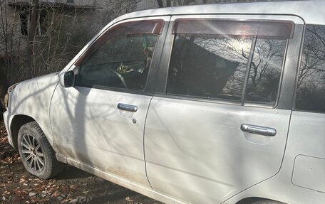 Nissan Cube II, 2000 год, 210 000 рублей, 4 фотография