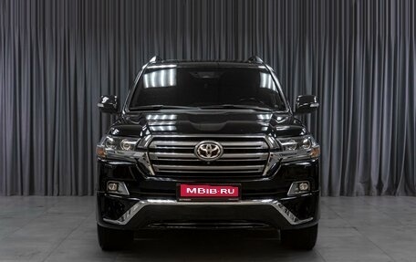 Toyota Land Cruiser 200, 2016 год, 5 779 000 рублей, 3 фотография