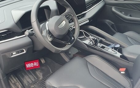Geely Coolray I, 2025 год, 2 200 000 рублей, 9 фотография