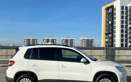 Volkswagen Tiguan I, 2010 год, 700 000 рублей, 6 фотография