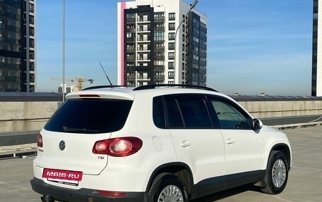 Volkswagen Tiguan I, 2010 год, 700 000 рублей, 5 фотография