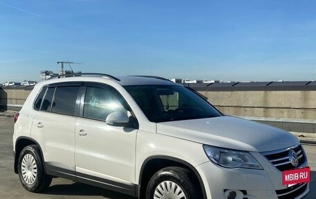 Volkswagen Tiguan I, 2010 год, 700 000 рублей, 7 фотография