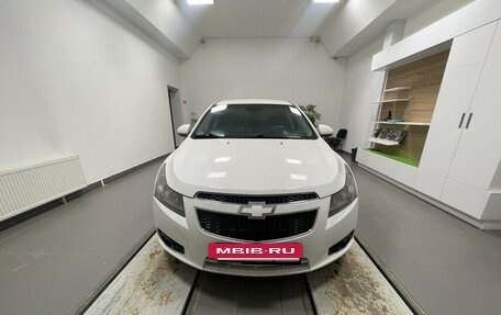 Chevrolet Cruze II, 2012 год, 637 000 рублей, 3 фотография