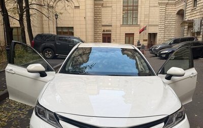 Toyota Camry, 2018 год, 2 950 000 рублей, 1 фотография
