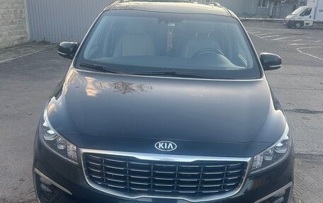 KIA Carnival III, 2020 год, 2 990 000 рублей, 1 фотография