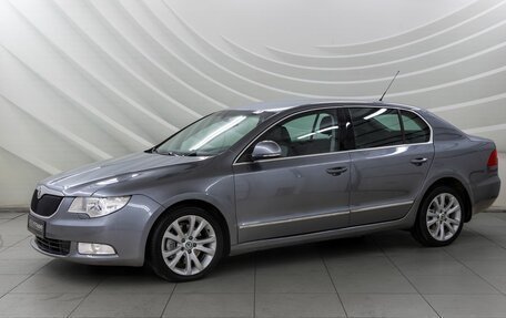 Skoda Superb III рестайлинг, 2009 год, 888 000 рублей, 3 фотография