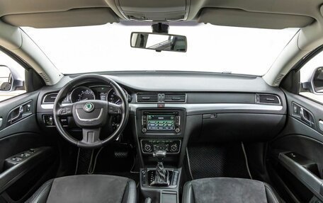 Skoda Superb III рестайлинг, 2009 год, 888 000 рублей, 13 фотография