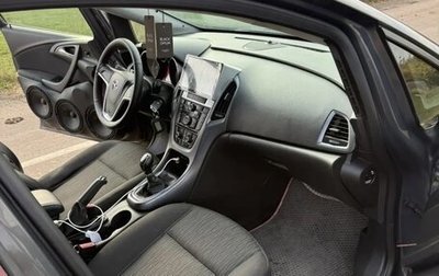 Opel Astra J, 2012 год, 750 000 рублей, 1 фотография