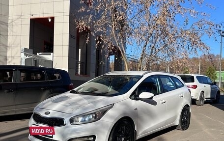 KIA cee'd III, 2017 год, 1 250 000 рублей, 2 фотография