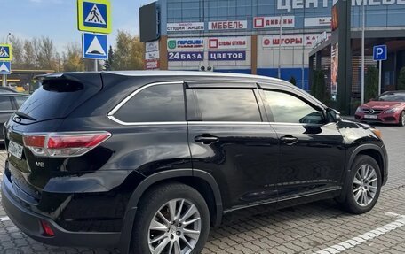 Toyota Highlander III, 2014 год, 2 990 000 рублей, 11 фотография