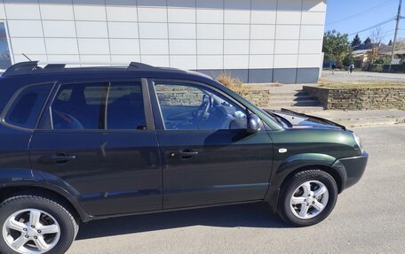 Hyundai Tucson III, 2008 год, 850 000 рублей, 3 фотография