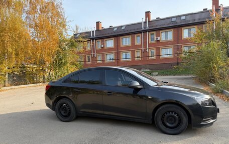 Chevrolet Cruze II, 2011 год, 620 000 рублей, 2 фотография