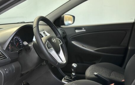 Hyundai Solaris II рестайлинг, 2015 год, 970 000 рублей, 10 фотография