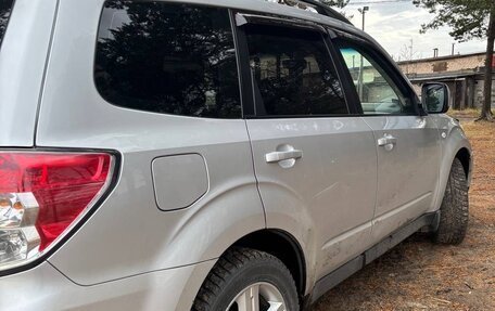 Subaru Forester, 2010 год, 970 000 рублей, 3 фотография