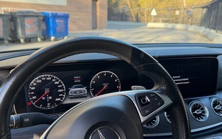 Mercedes-Benz E-Класс, 2017 год, 3 950 000 рублей, 12 фотография